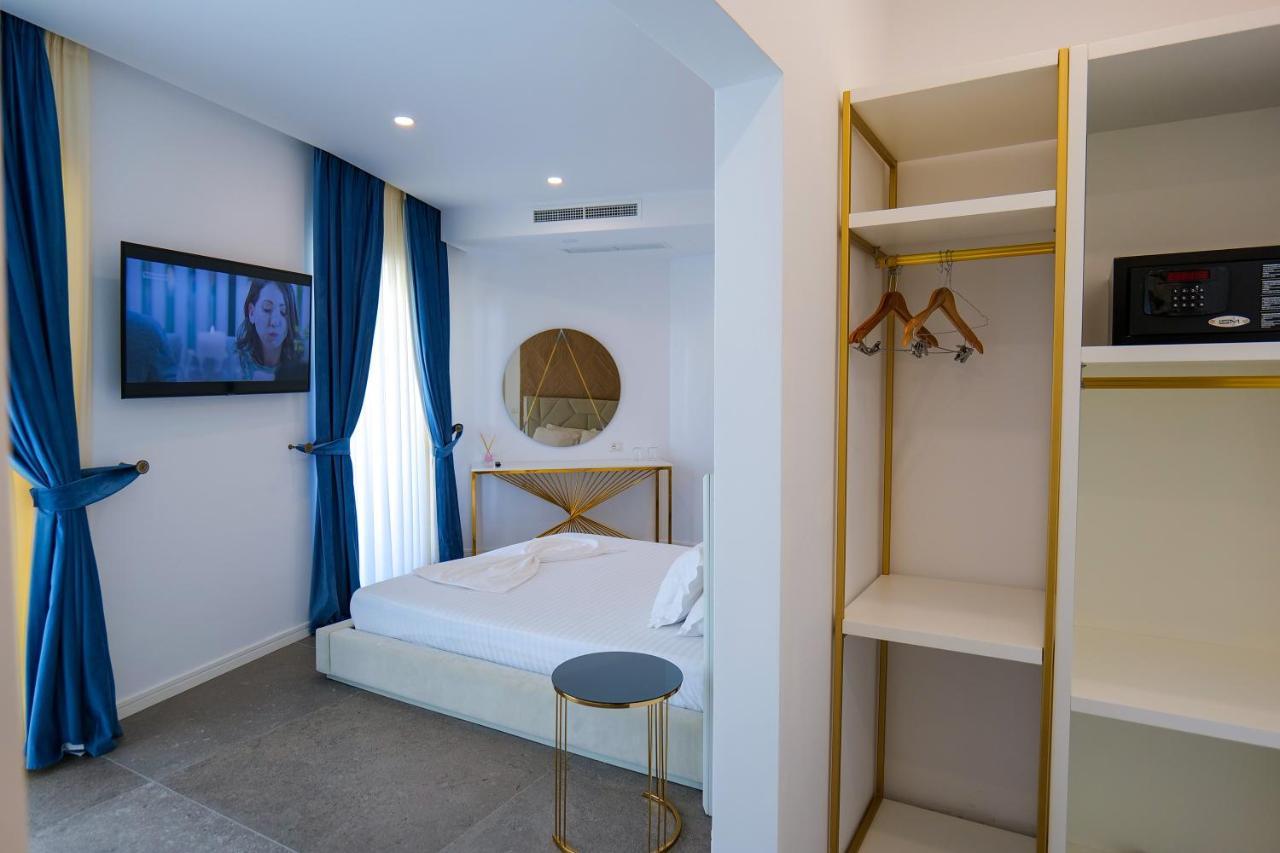 Blue Boutique Hotel Dhermi Bagian luar foto