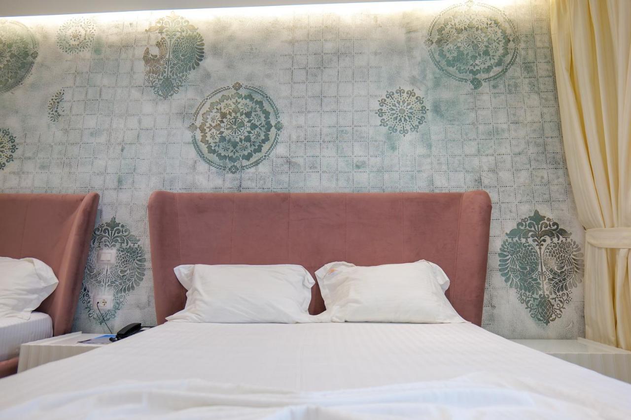 Blue Boutique Hotel Dhermi Bagian luar foto